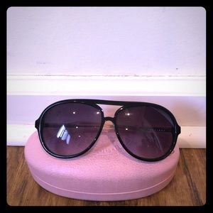 Black Juicy Couture Aviators w/ case